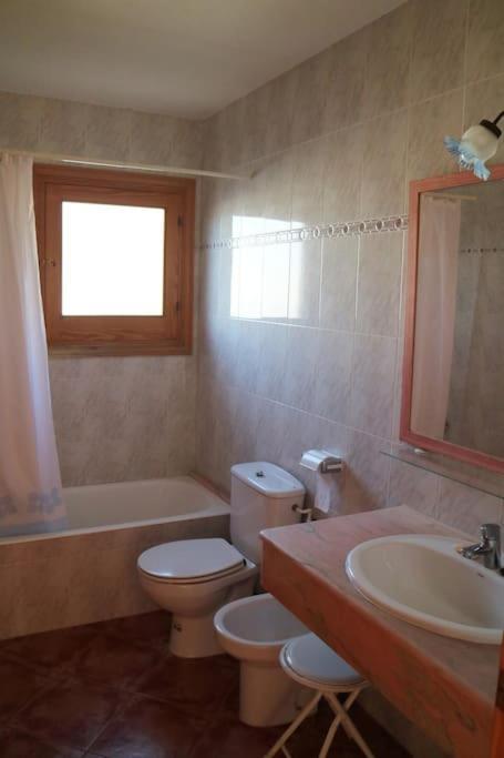 Spectacular Villa With Swimmingpool In Cala Blanca Cala Blanca  Bagian luar foto